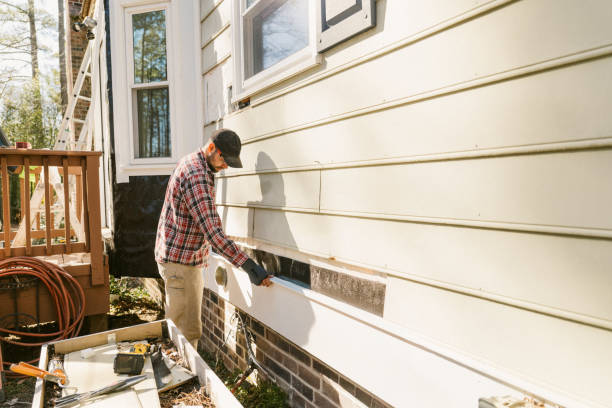 Trusted Storm Damage Siding Repair service in Franklin, OH - Creative Siding